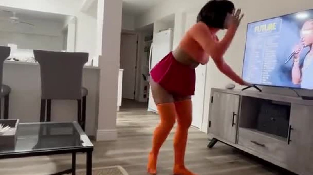 ⁣Emily Rinaudo Velma Onlyfans Sex Video